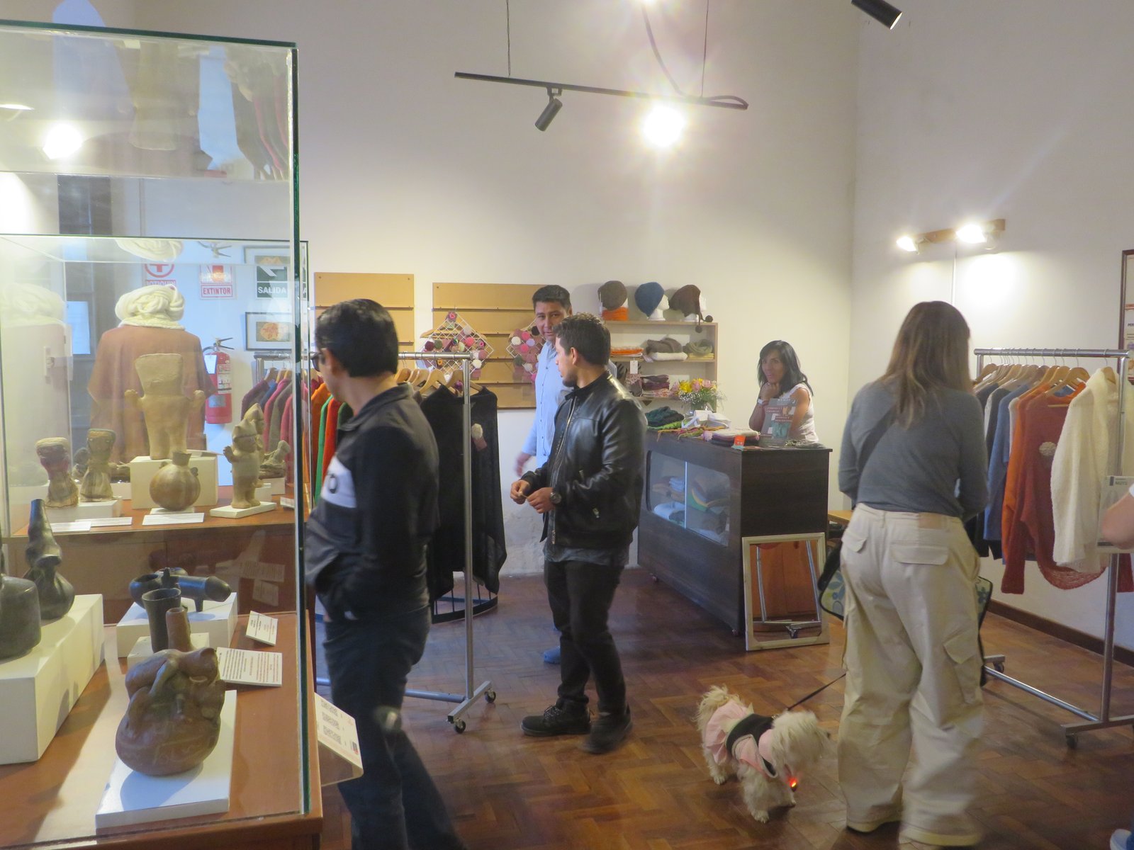 MAMAY Showroom
